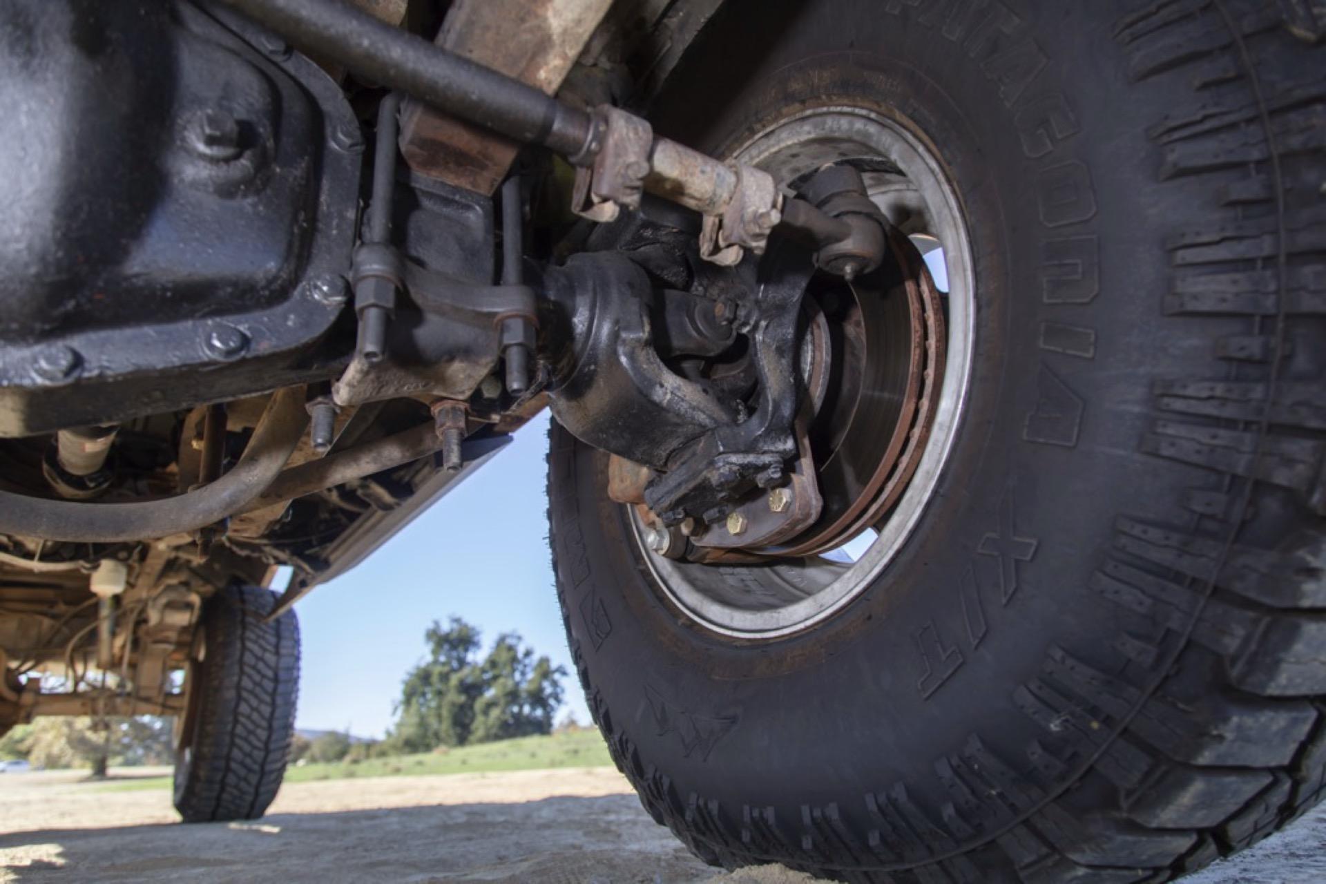 7.3L Turbo Diesel-Powered 1975 Ford F-250 4×4
