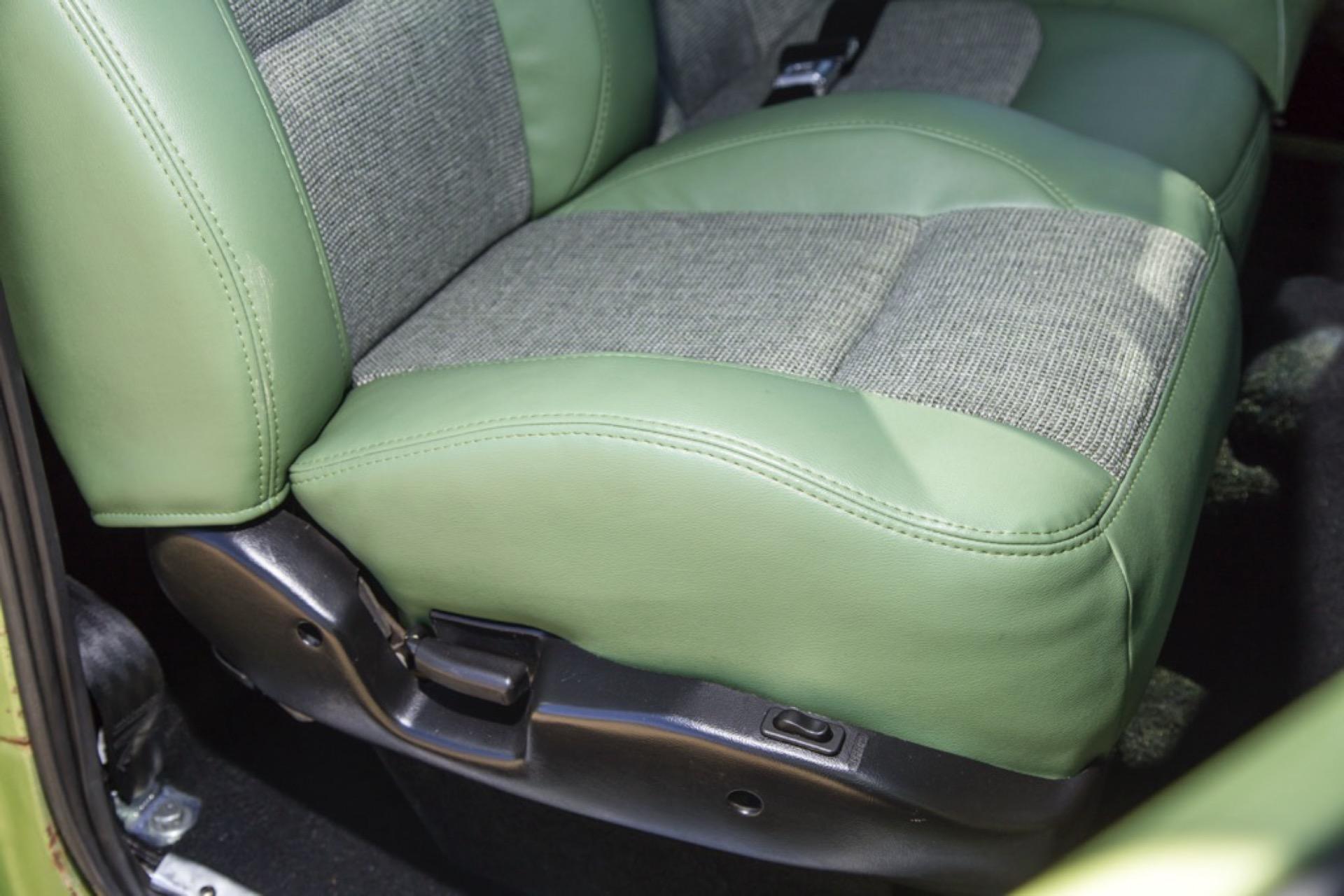 7.3L Turbo Diesel-Powered 1975 Ford F-250 4×4