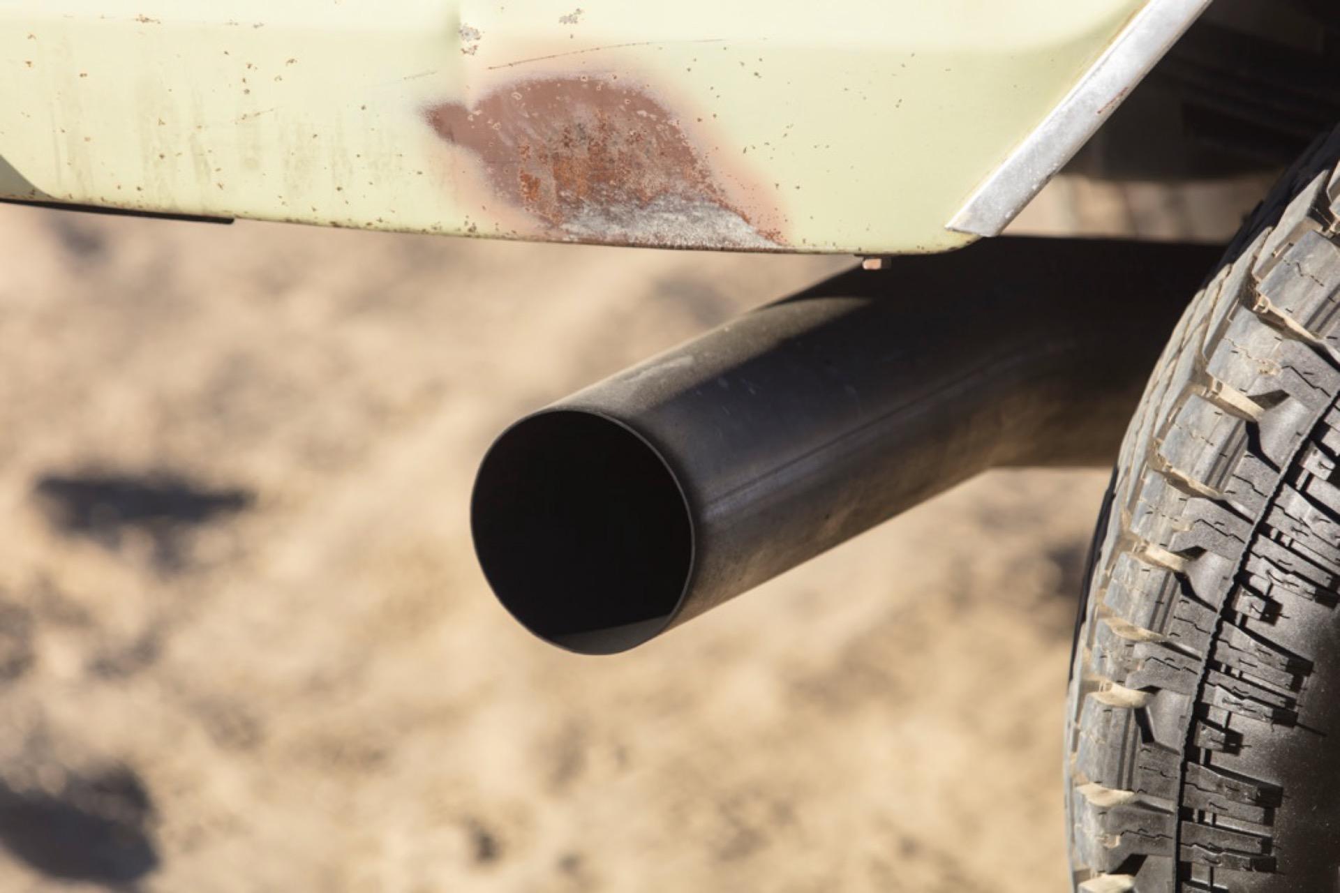 7.3L Turbo Diesel-Powered 1975 Ford F-250 4×4