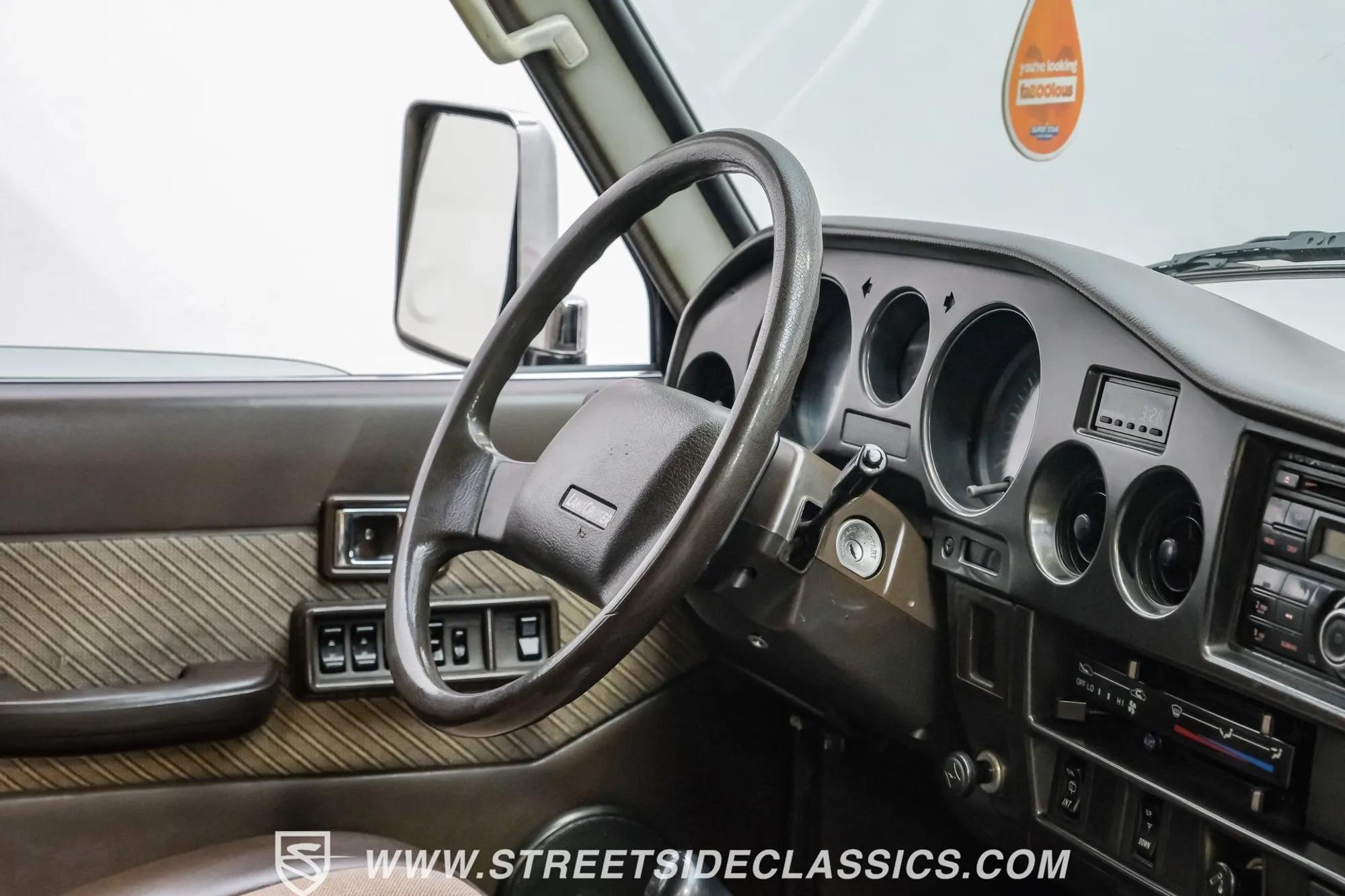 1988 Toyota Land Cruiser FJ62