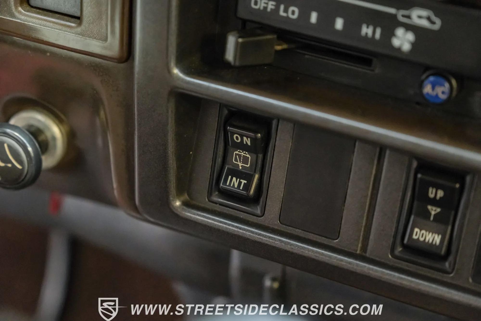 1988 Toyota Land Cruiser FJ62