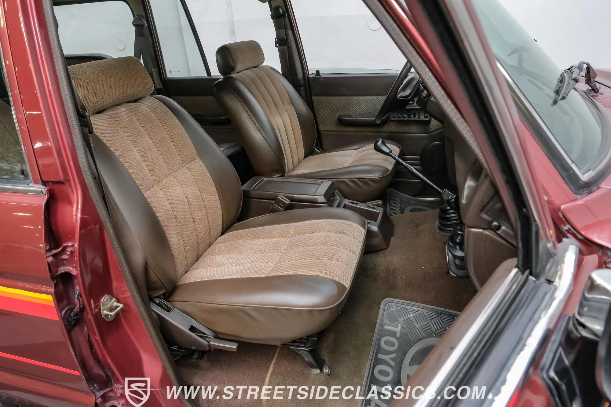 1988 Toyota Land Cruiser FJ62