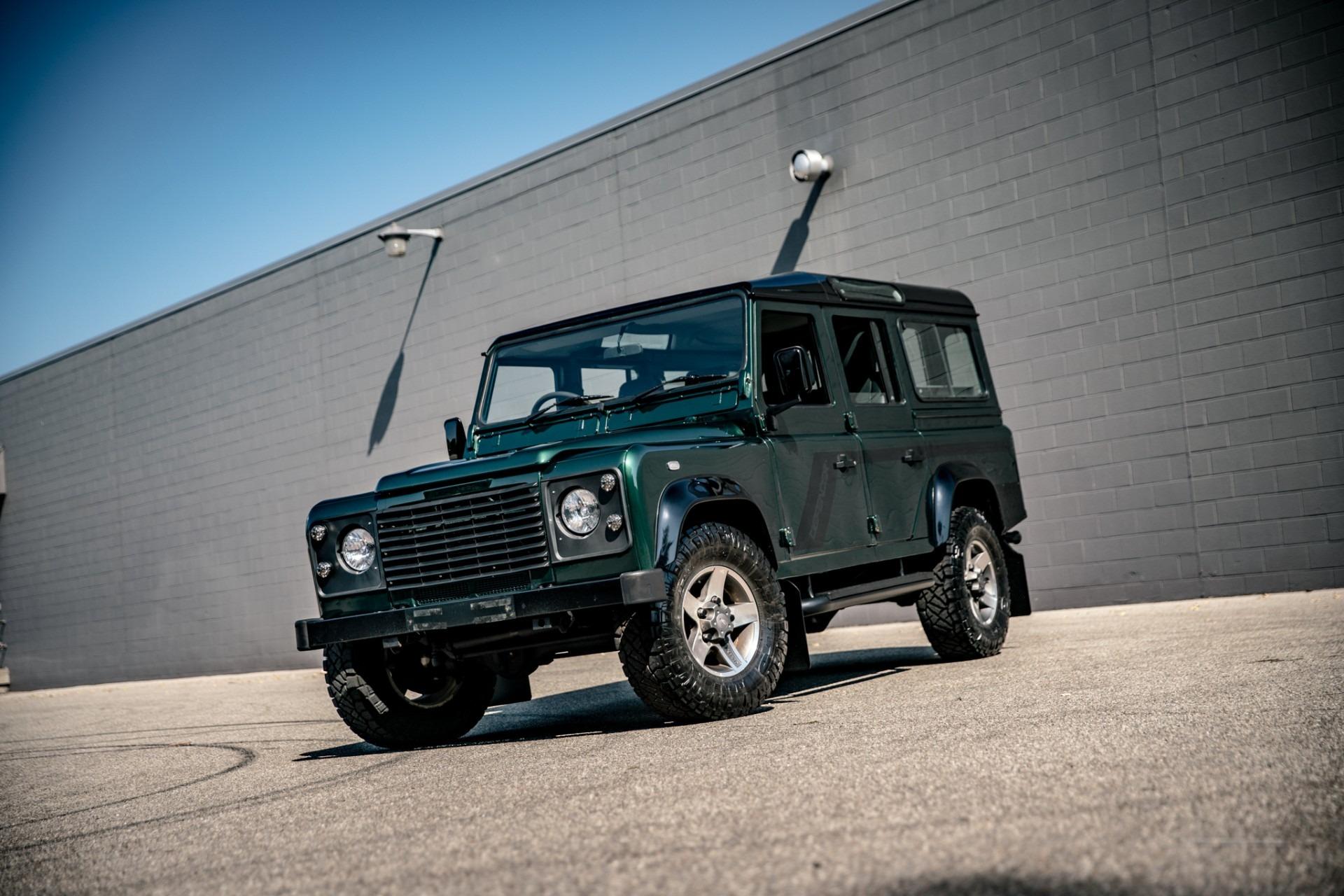  Land Rover Defender