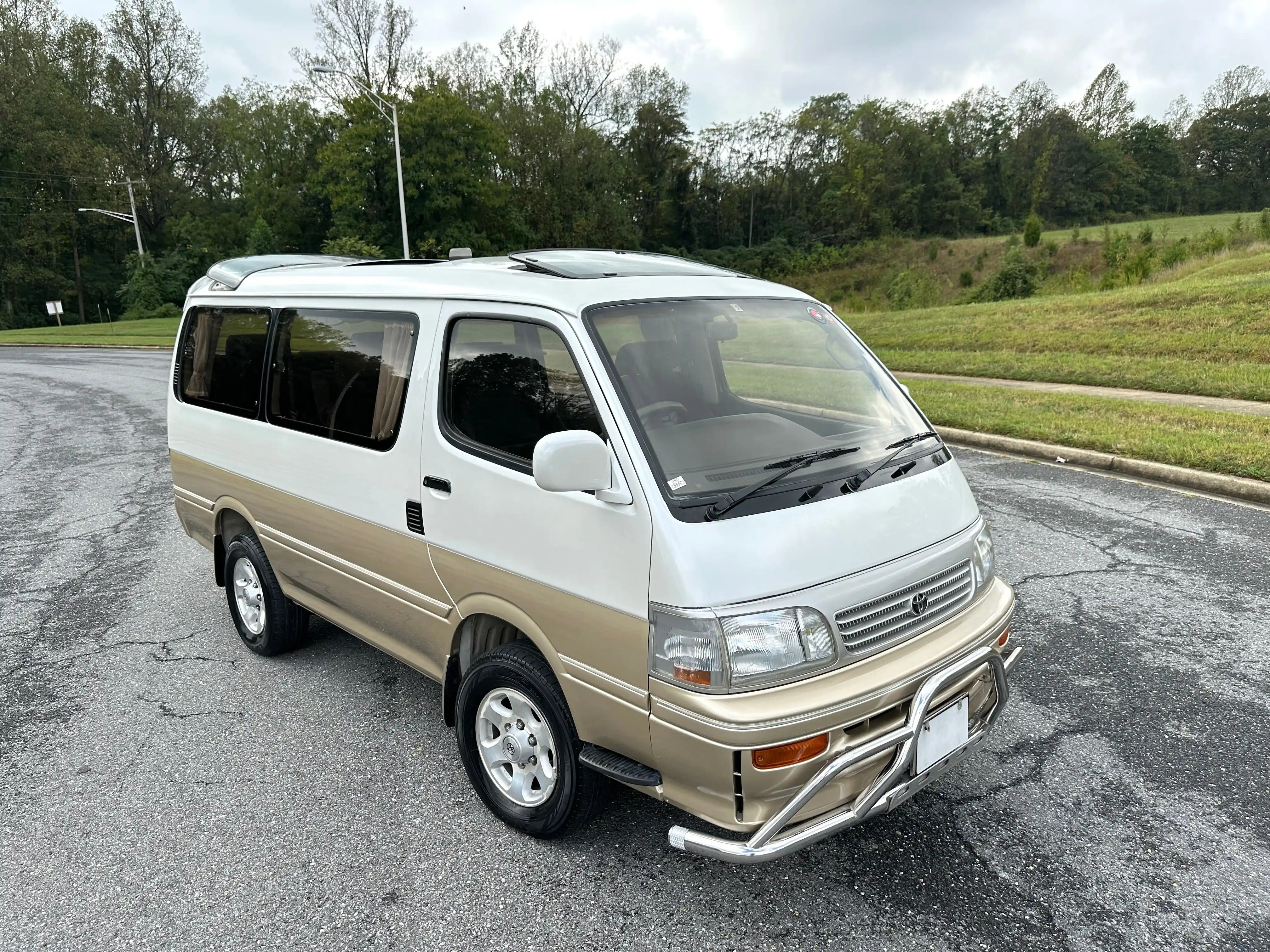 1993 Toyota HiAce Super Custom Limited