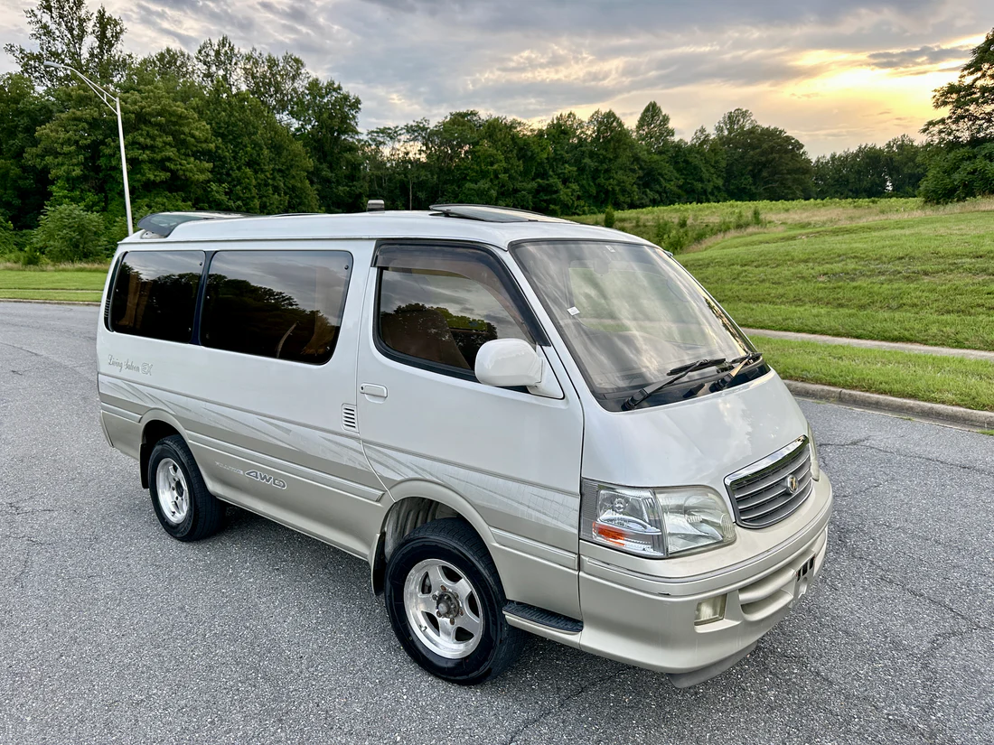 1999 Toyota HiAce Custom Living Saloon EX - 2