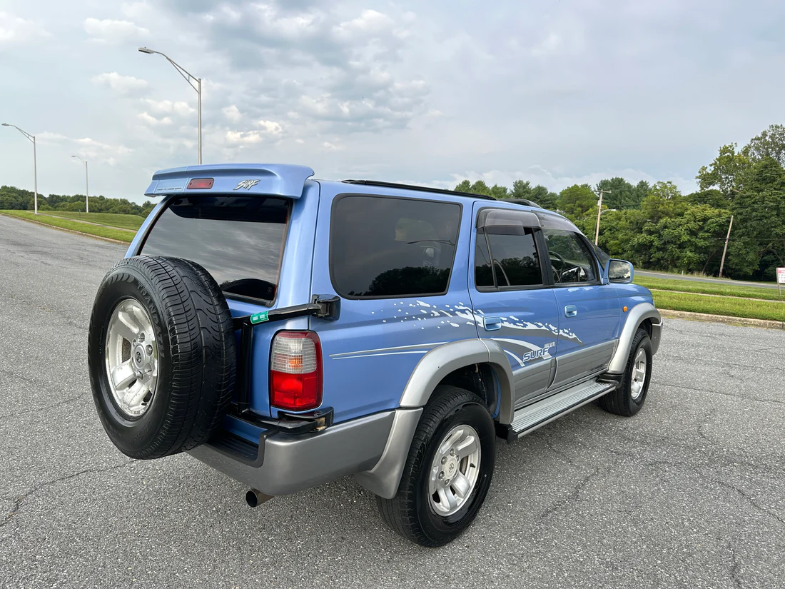 1996 Toyota Hilux Surf SSR-G - 2