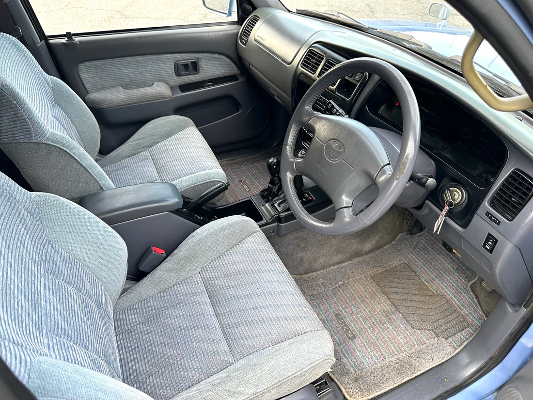 1998 Toyota Hilux Surf SSR-G VZN185
