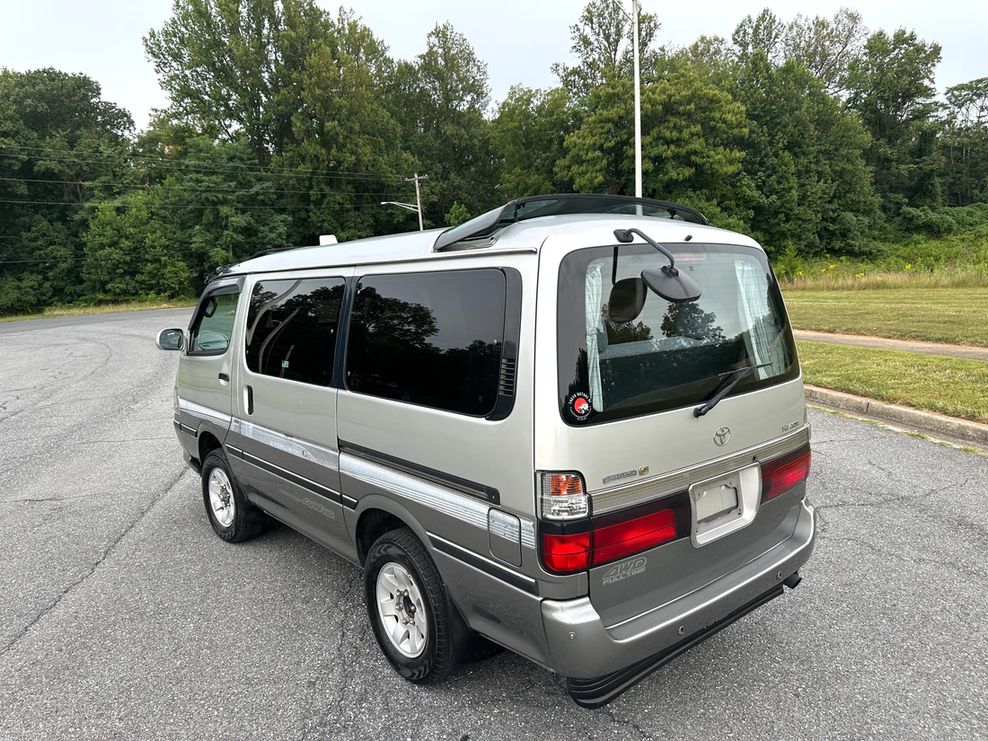 2000 Toyota HiAce Super Custom G