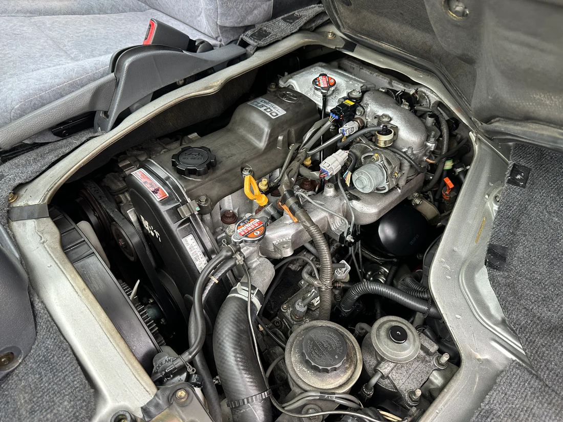 2000 Toyota HiAce Super Custom G