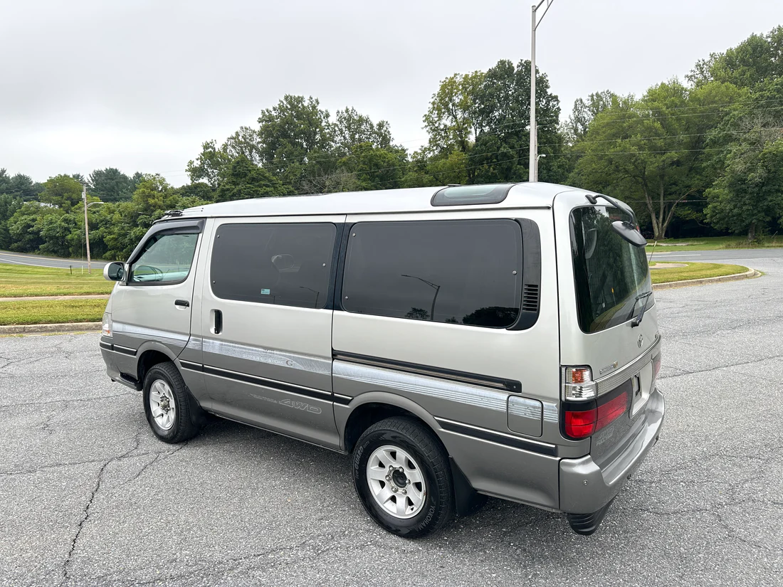 2000 Toyota HiAce Super Custom G - 3