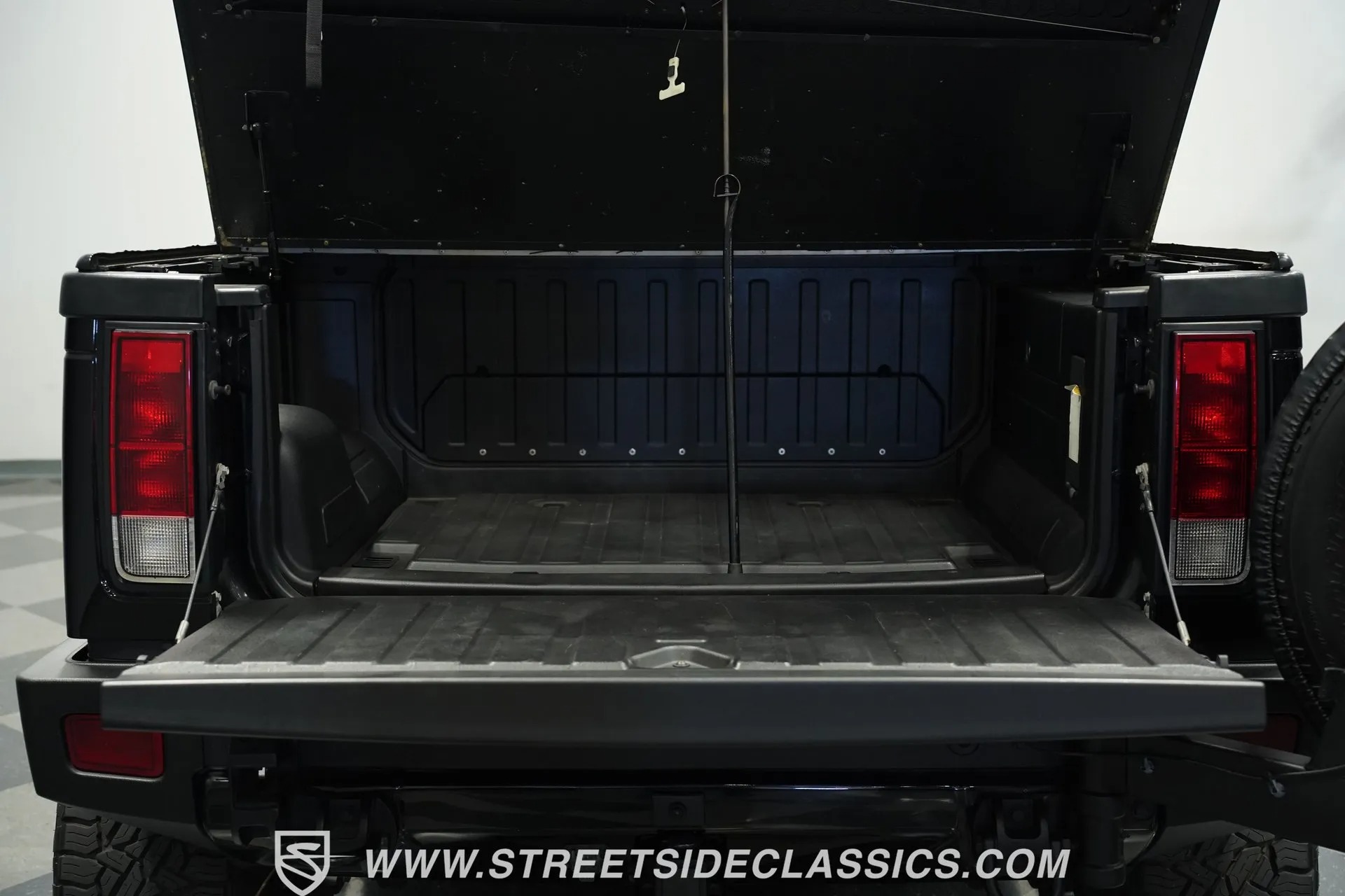 2008 Hummer H2 SUT