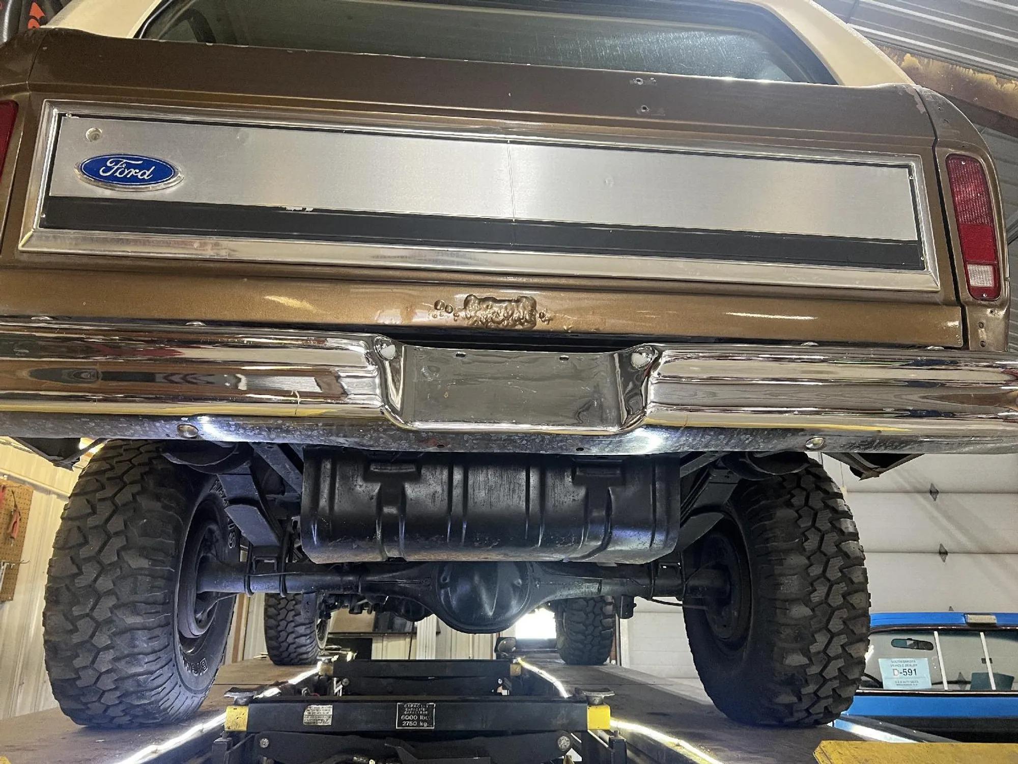 1979 Ford Bronco Ranger XLT - 2