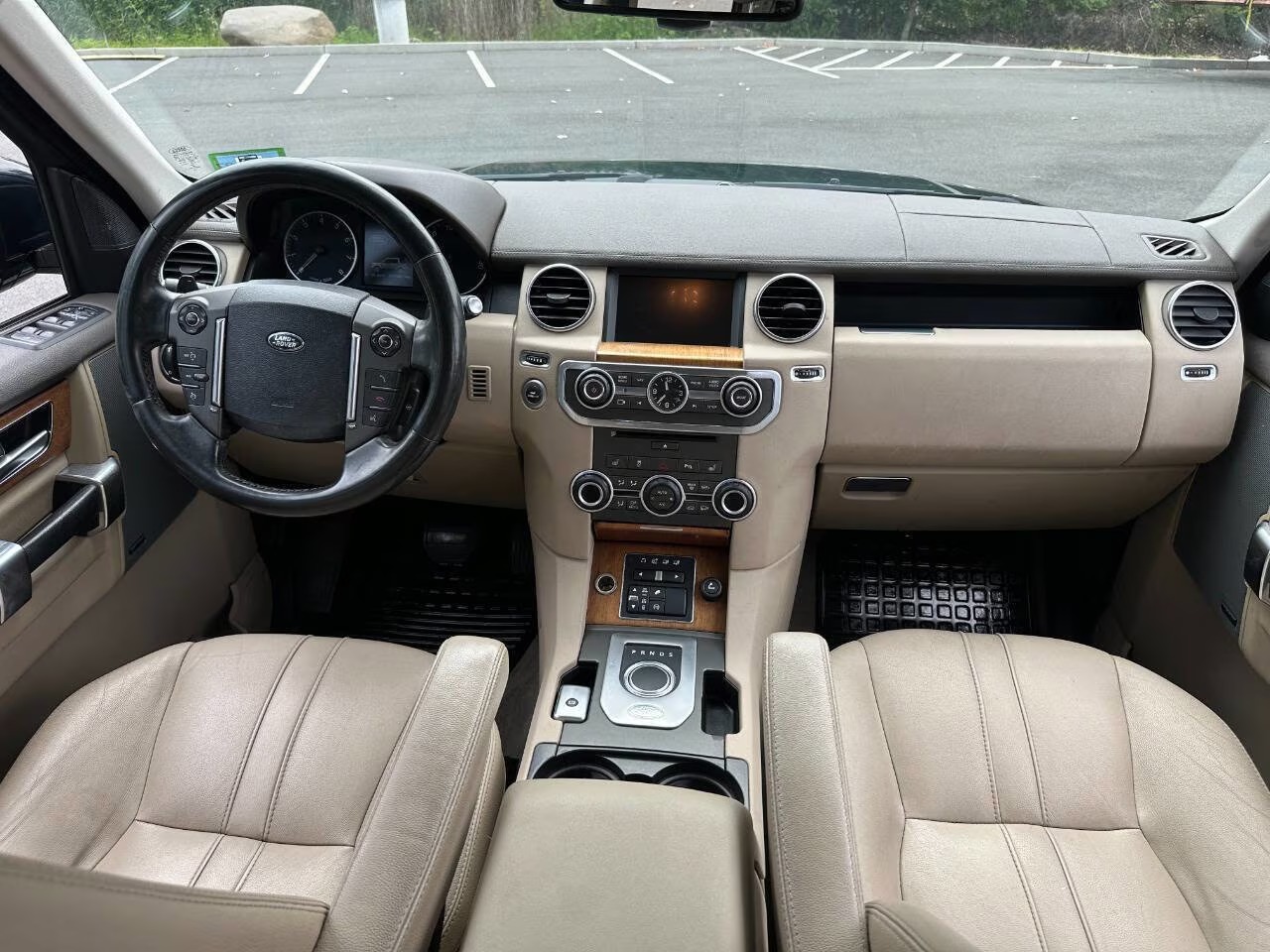 2016 Land Rover LR4