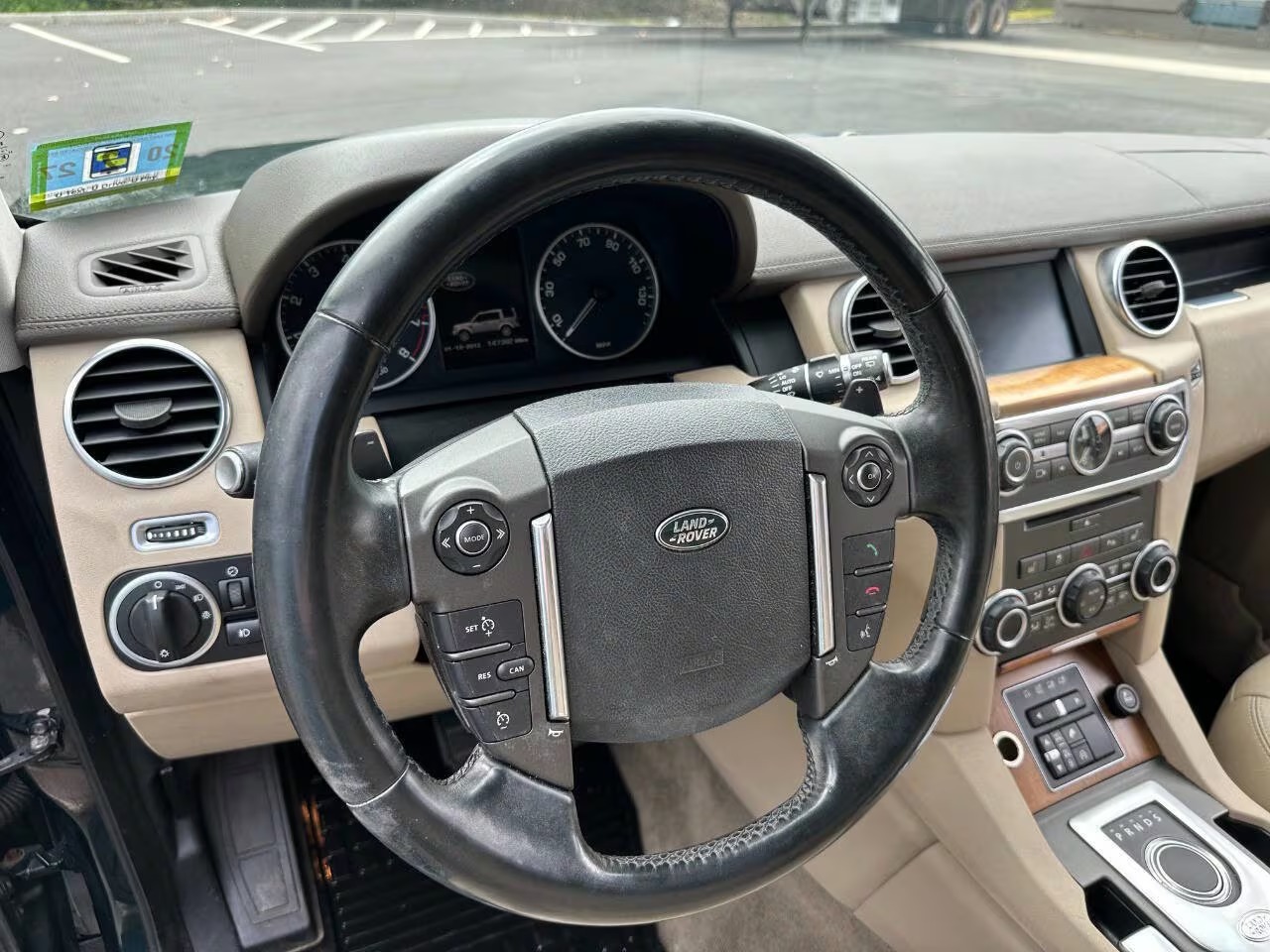 2016 Land Rover LR4