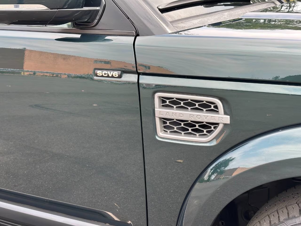 2016 Land Rover LR4