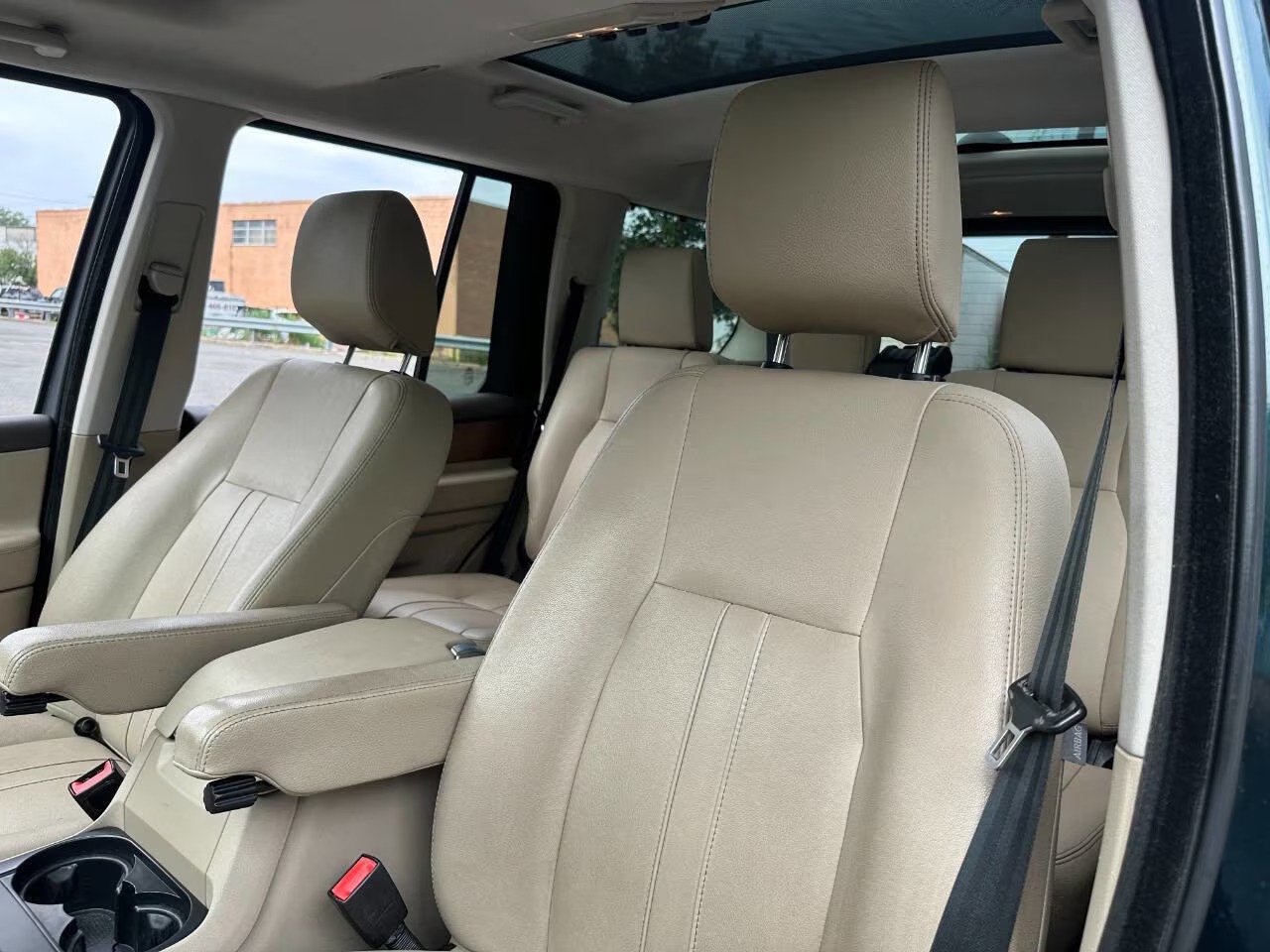 2016 Land Rover LR4