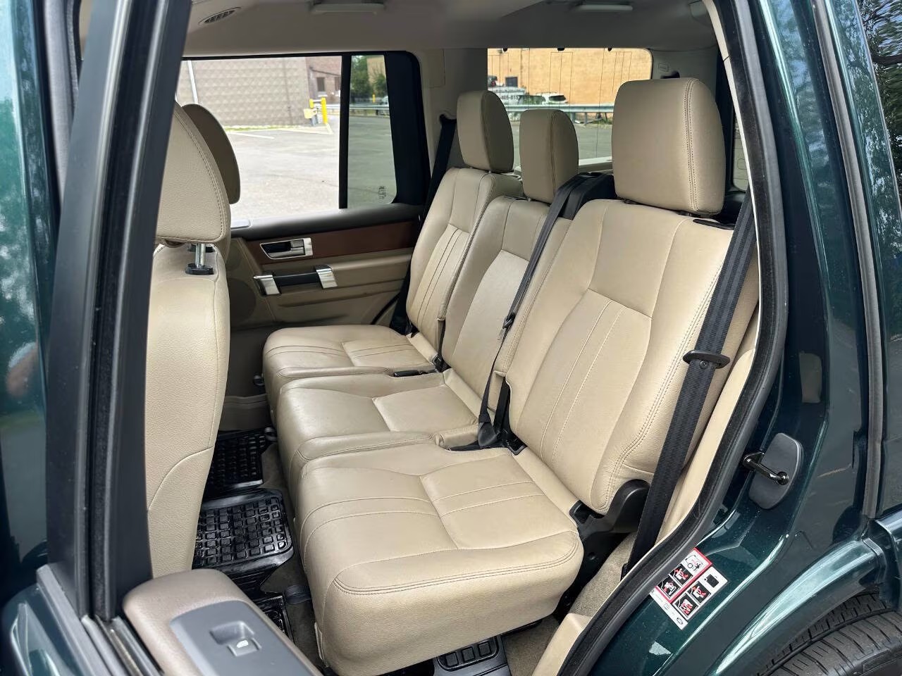 2016 Land Rover LR4