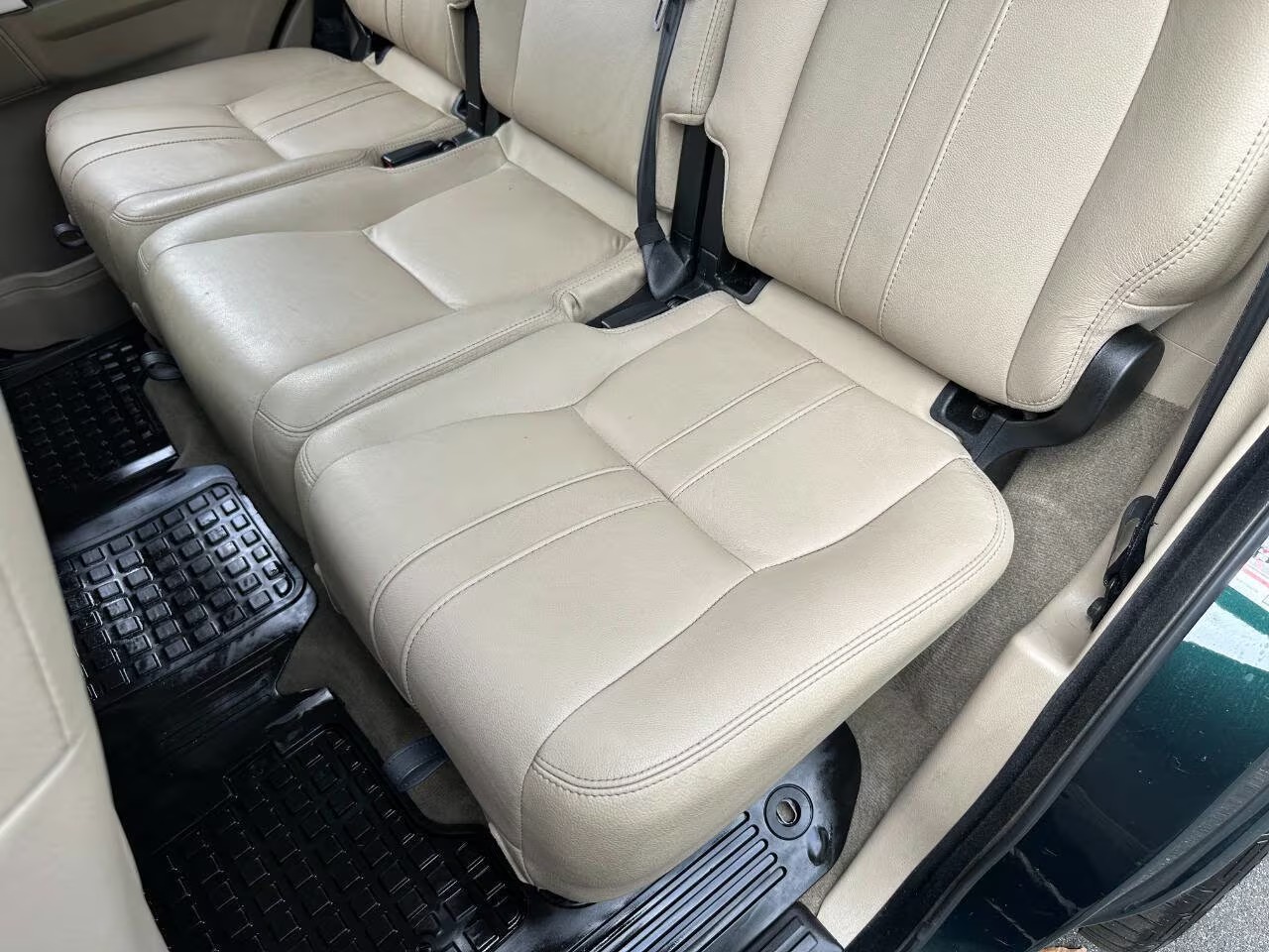 2016 Land Rover LR4