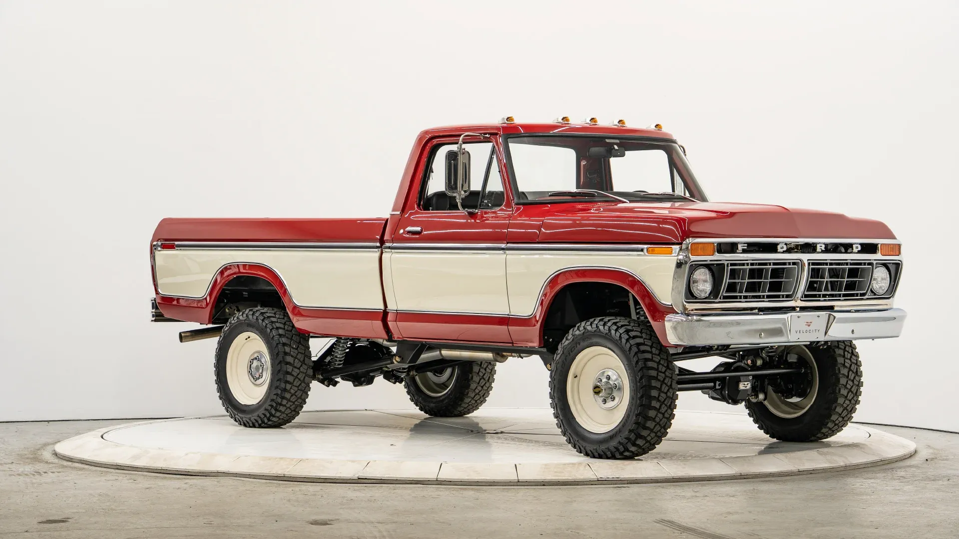 Velocity Heritage Series 1977 Ford F-250 - 5