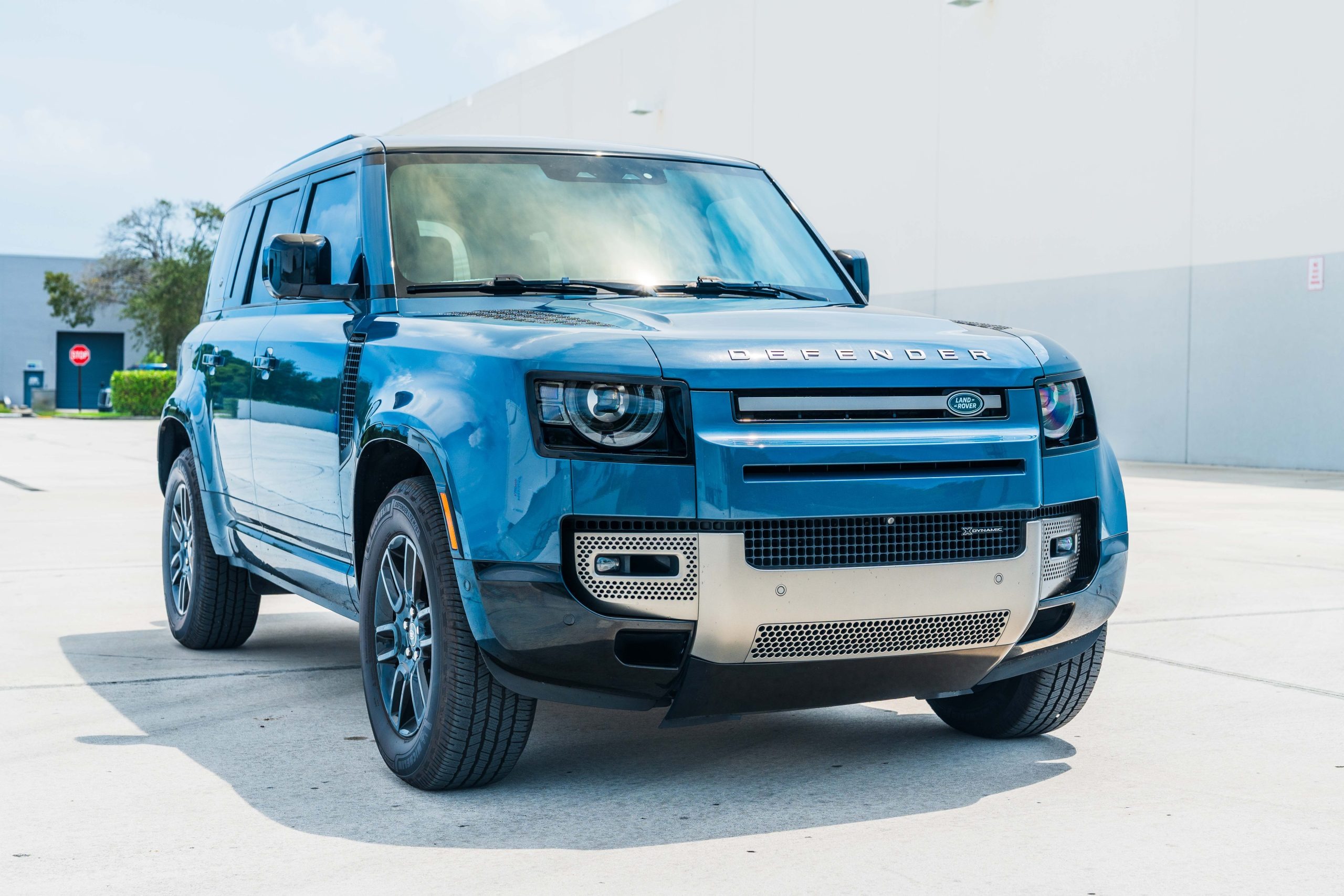  Land Rover Defender