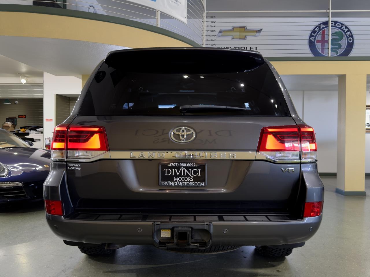 2018 Toyota Land Cruiser