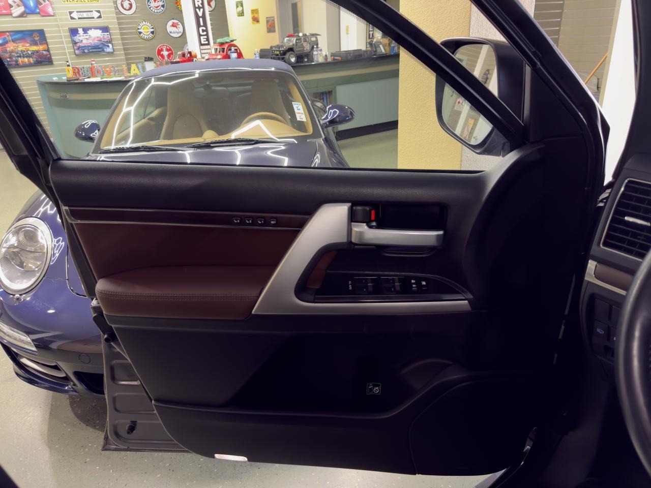 2018 Toyota Land Cruiser