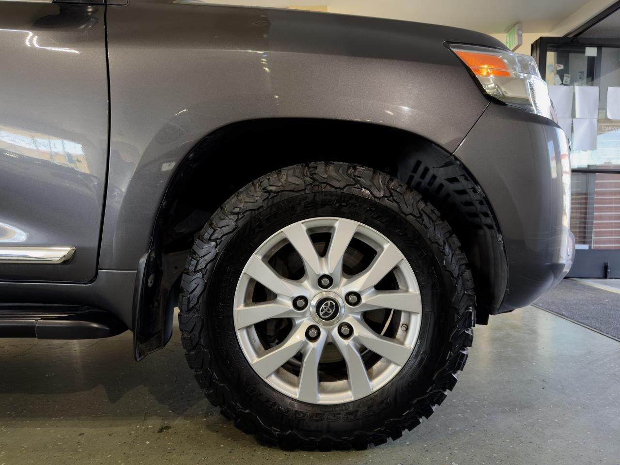 2018 Toyota Land Cruiser