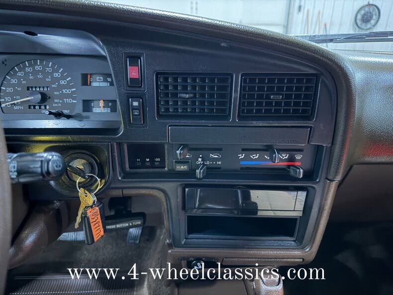 1992 Toyota 4Runner SR5