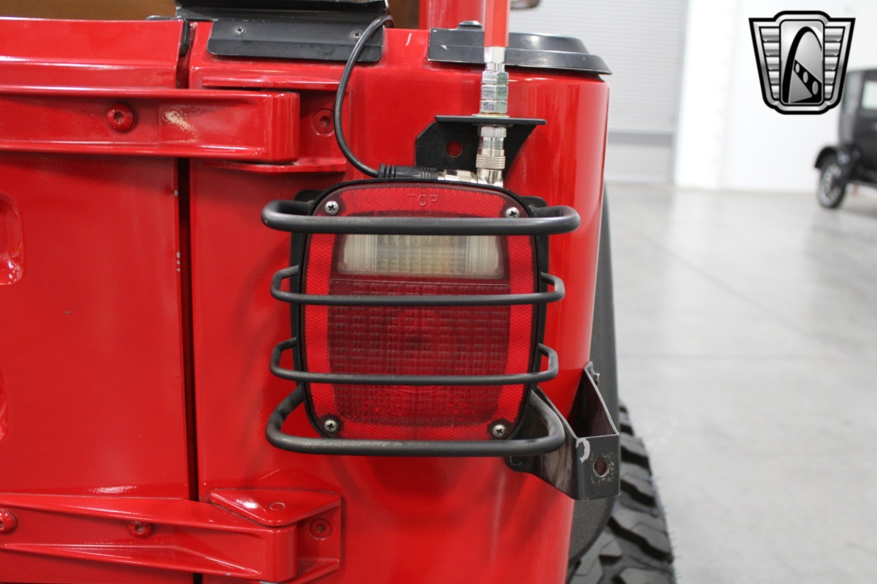 Modified 1995 Jeep Wrangler YJ