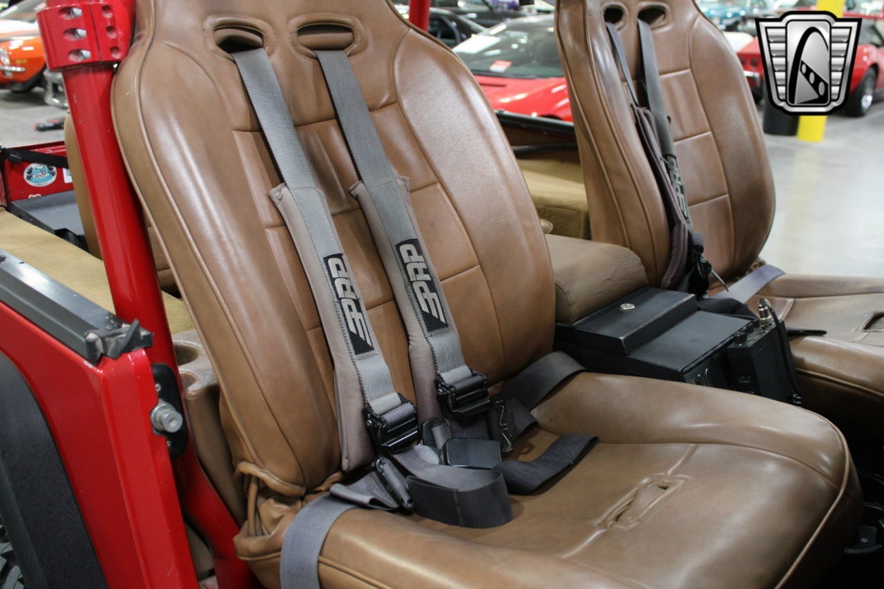 Modified 1995 Jeep Wrangler YJ