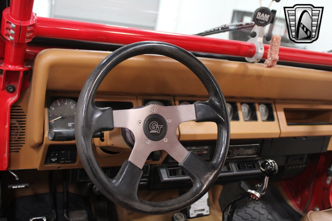 Modified 1995 Jeep Wrangler YJ