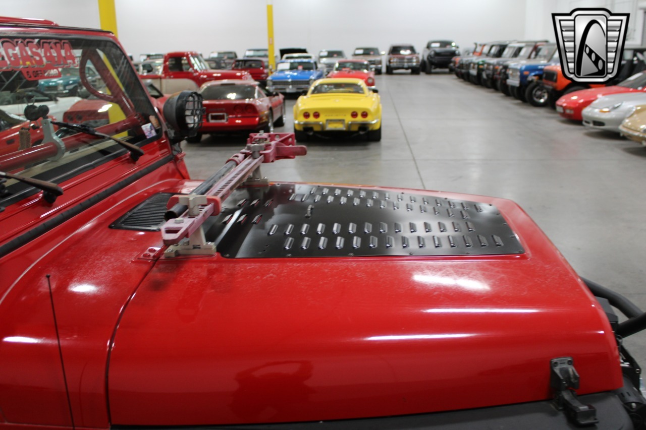 Modified 1995 Jeep Wrangler YJ