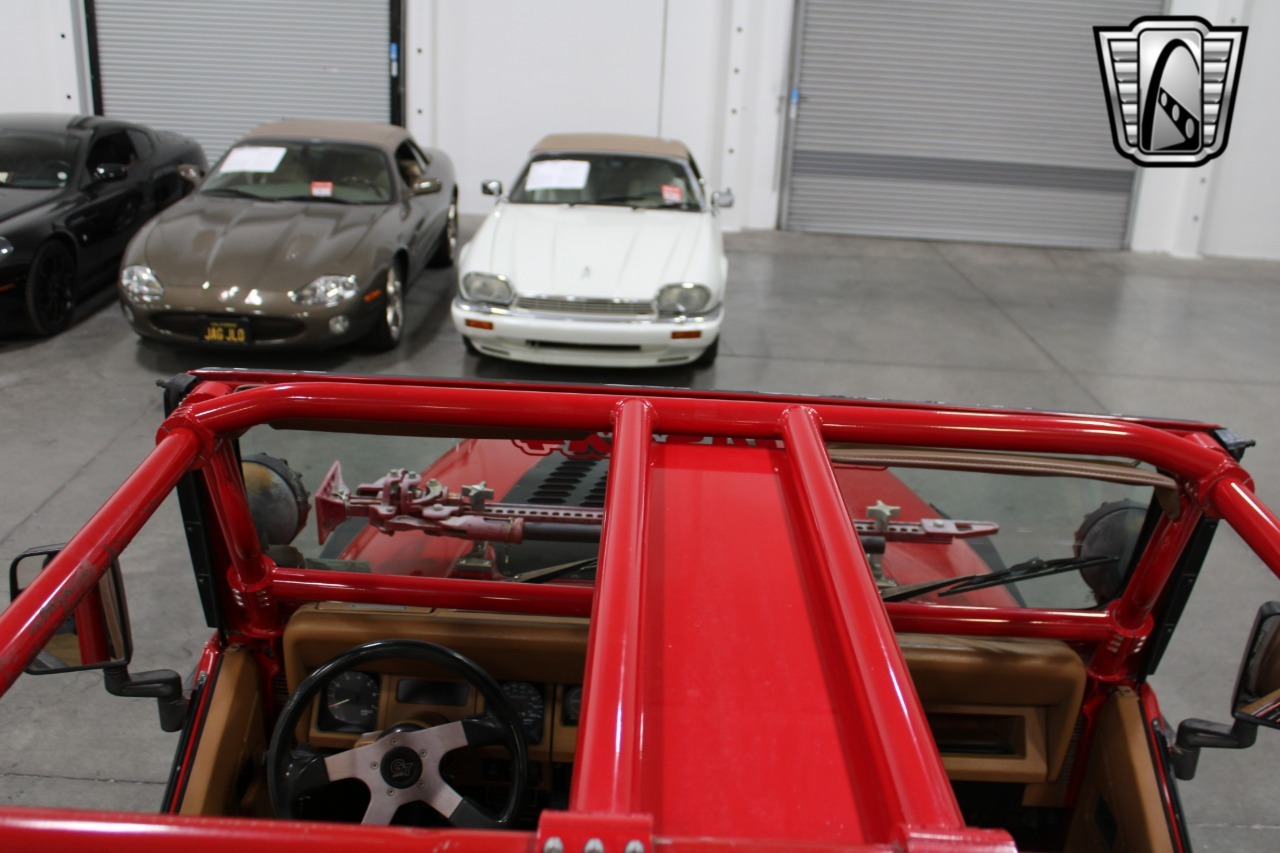 Modified 1995 Jeep Wrangler YJ