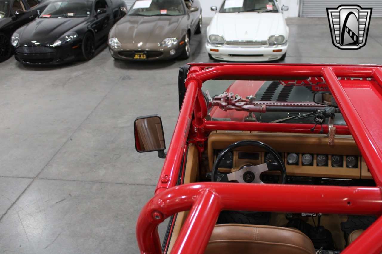 Modified 1995 Jeep Wrangler YJ