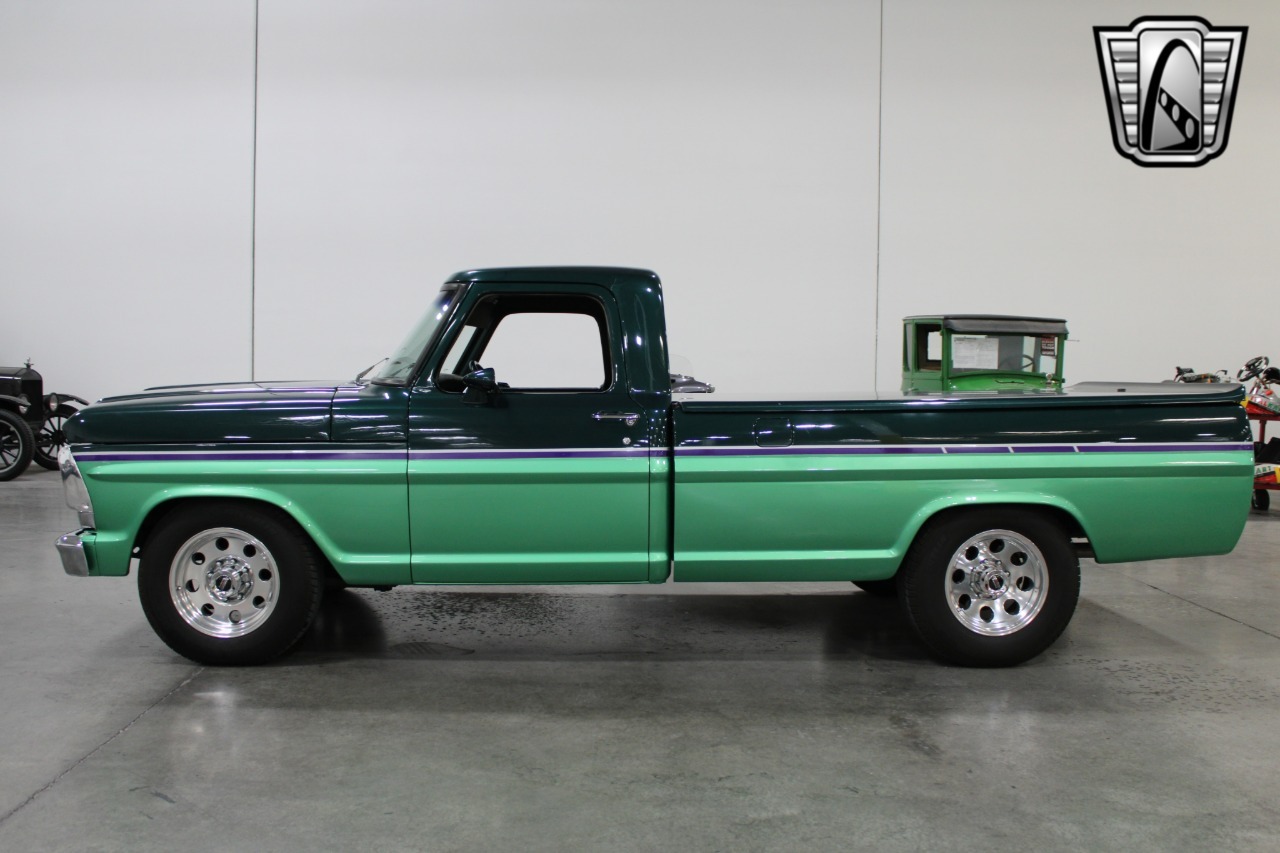 1967 Ford F-250