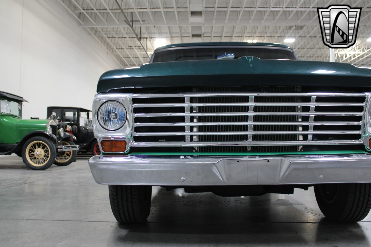1967 Ford F-250