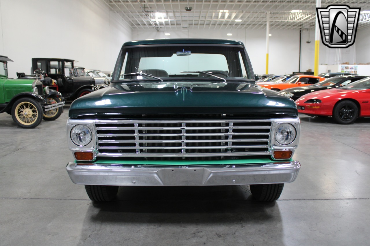 1967 Ford F-250