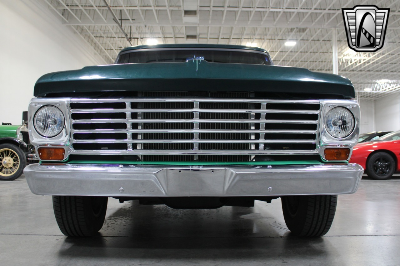 1967 Ford F-250
