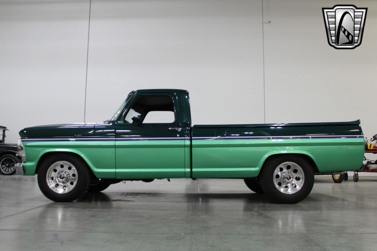 1967 Ford F-250