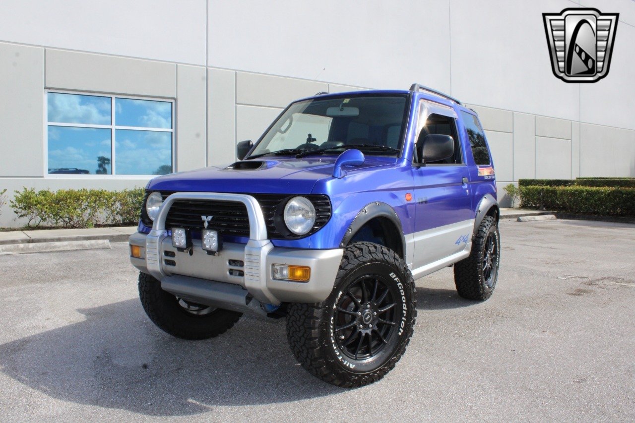 1996 Mitsubishi Pajero Mini VR-II