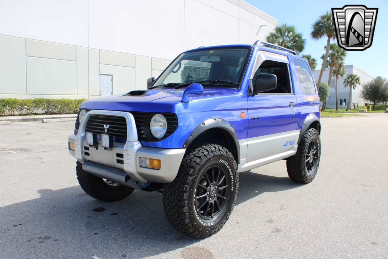 1996 Mitsubishi Pajero Mini VR-II