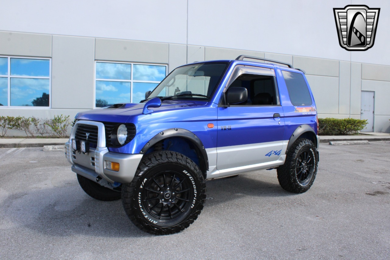1996 Mitsubishi Pajero Mini VR-II