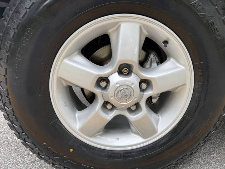 2004 Toyota Land Cruiser