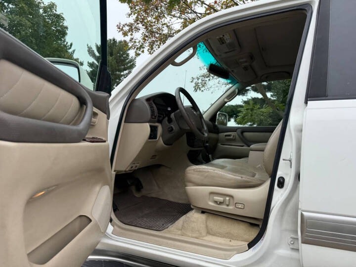 2004 Toyota Land Cruiser