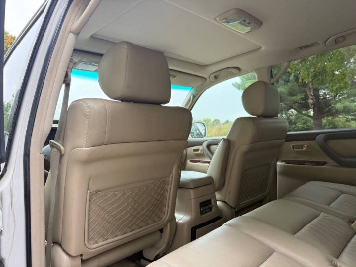 2004 Toyota Land Cruiser