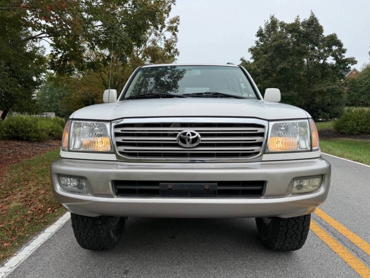 2004 Toyota Land Cruiser - 5