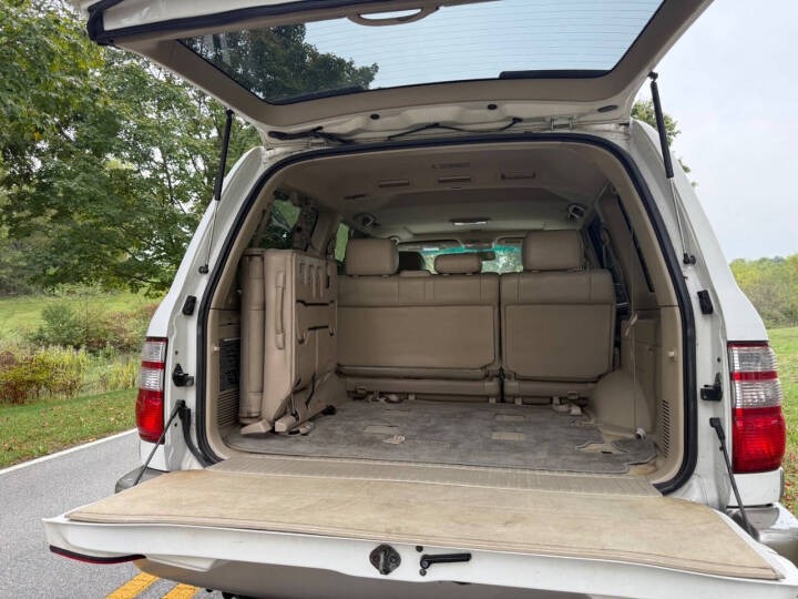 2004 Toyota Land Cruiser