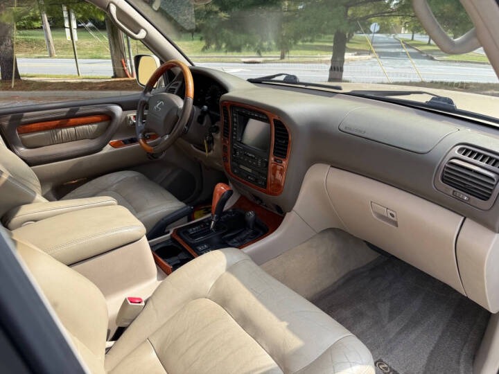 2001 Lexus LX 470
