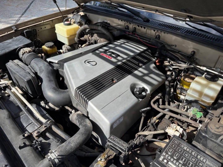 2001 Lexus LX 470