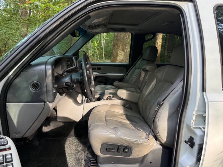 44k-Mile 2001 Chevrolet Tahoe LS